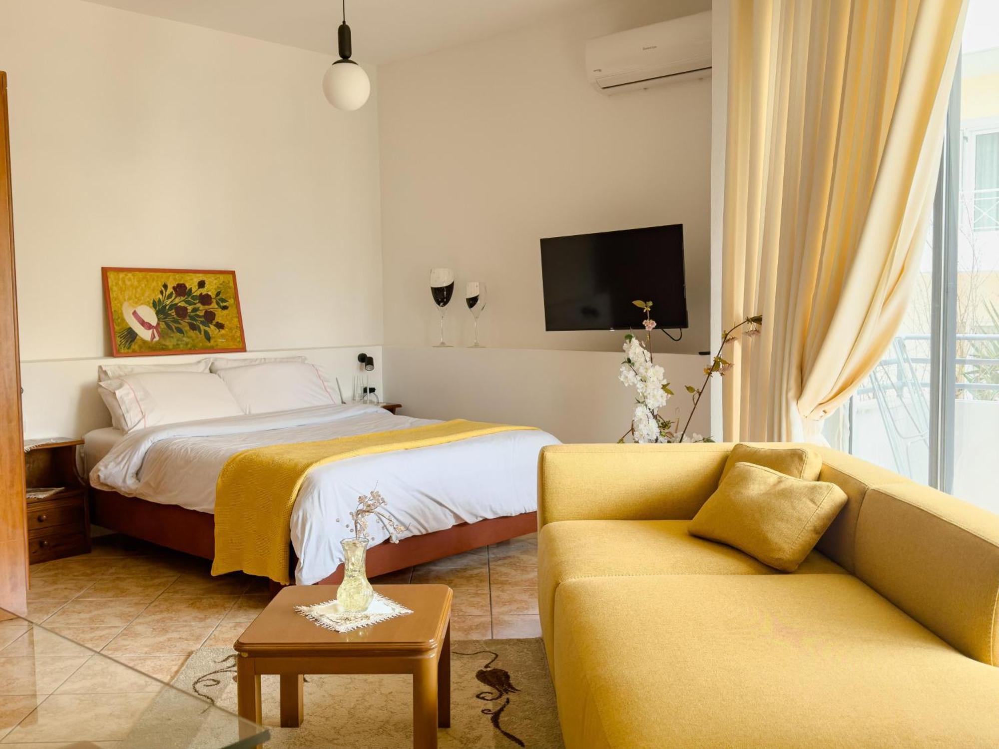 Flora Apartments Sarande Ngoại thất bức ảnh