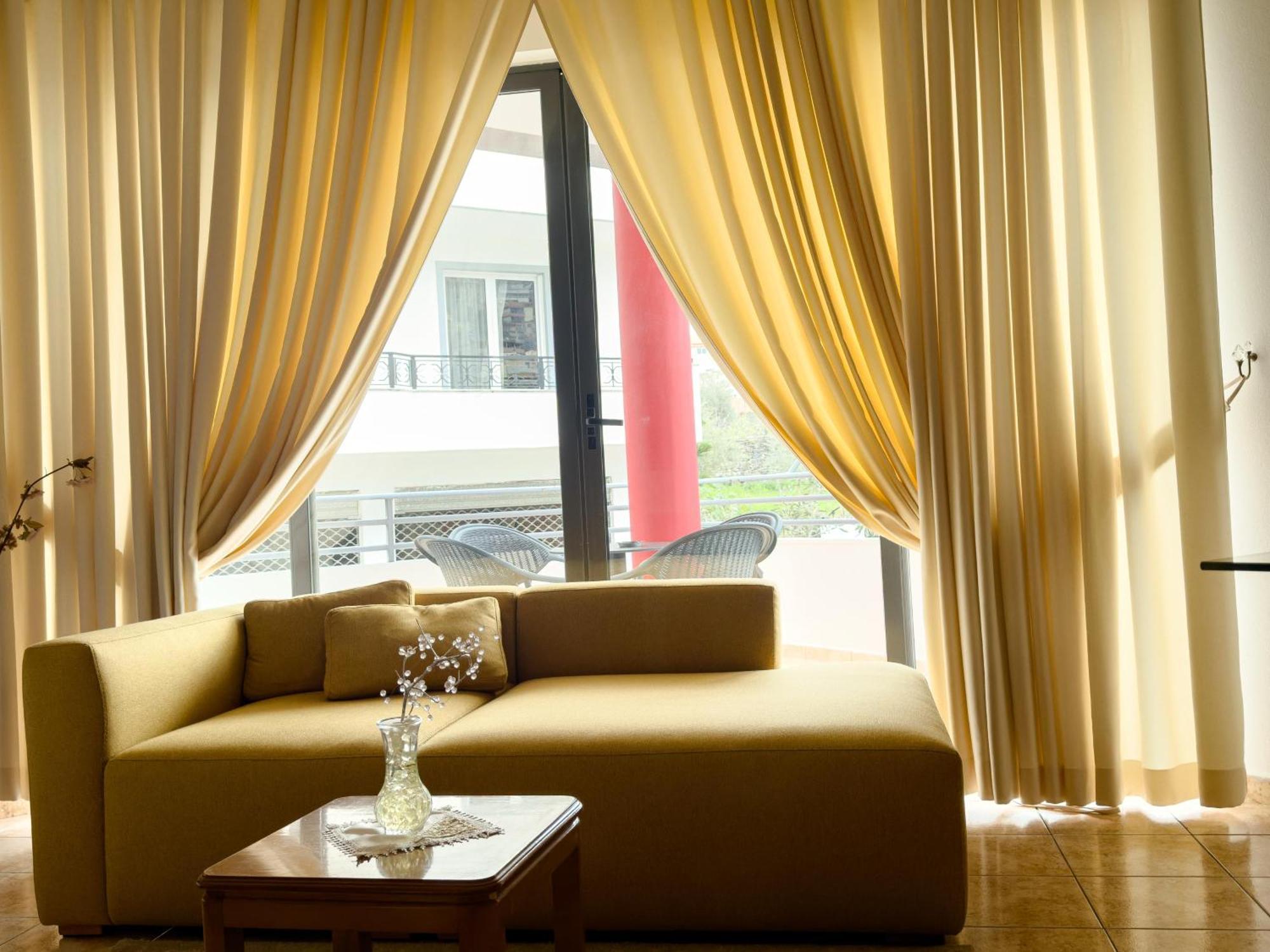 Flora Apartments Sarande Ngoại thất bức ảnh