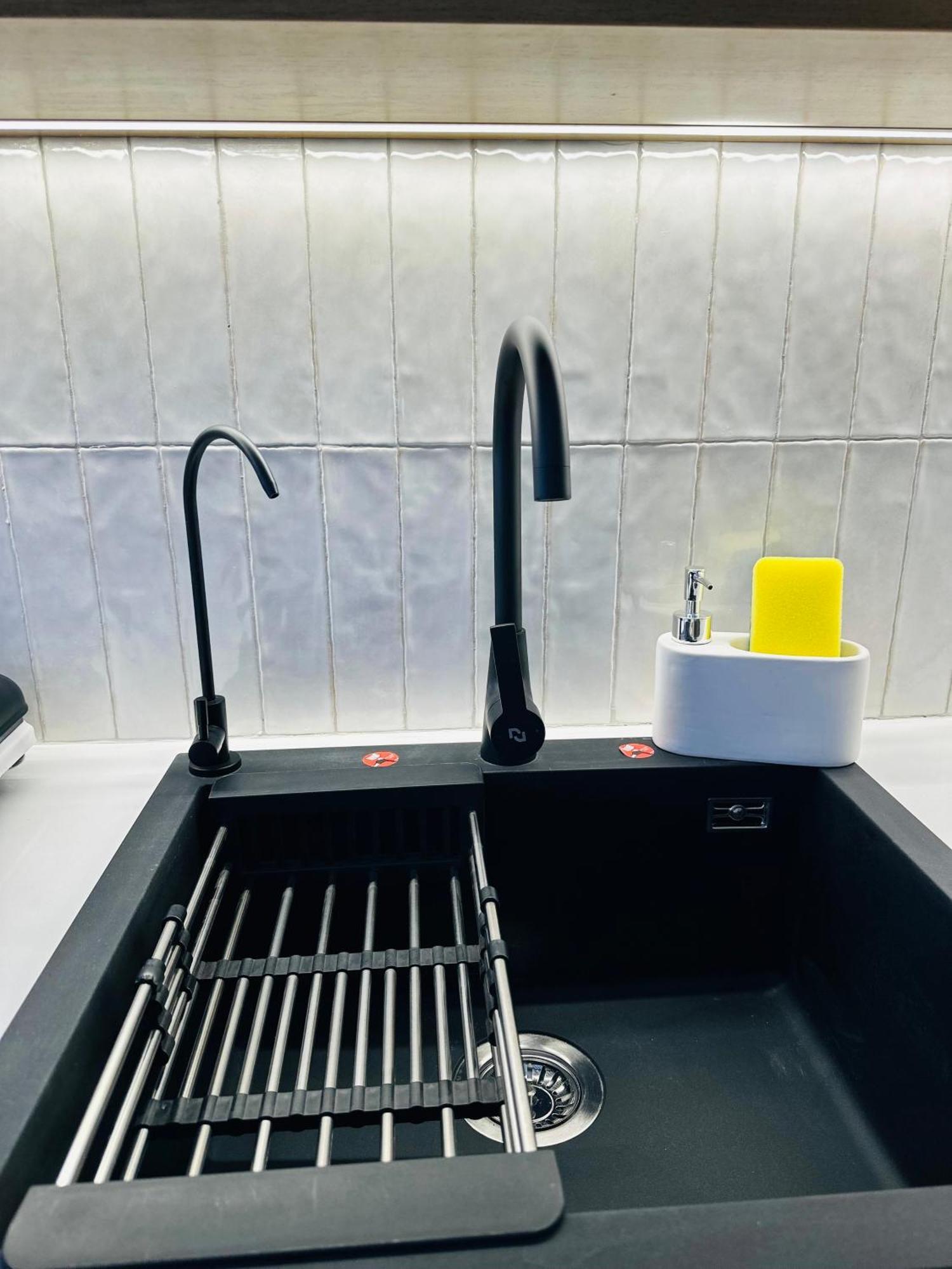 Flora Apartments Sarande Ngoại thất bức ảnh