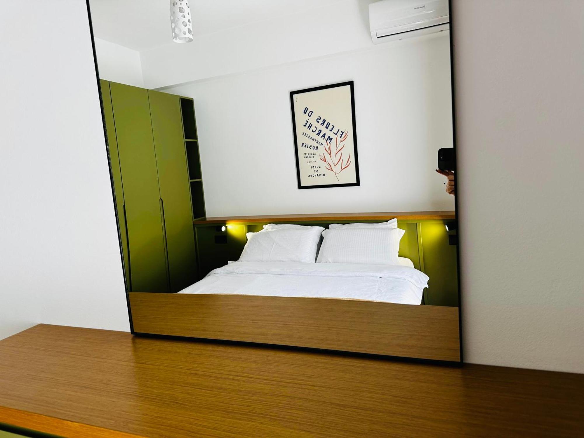 Flora Apartments Sarande Ngoại thất bức ảnh